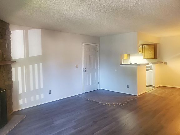 4th image of 8225 E Fairmount Dr APT 9-103