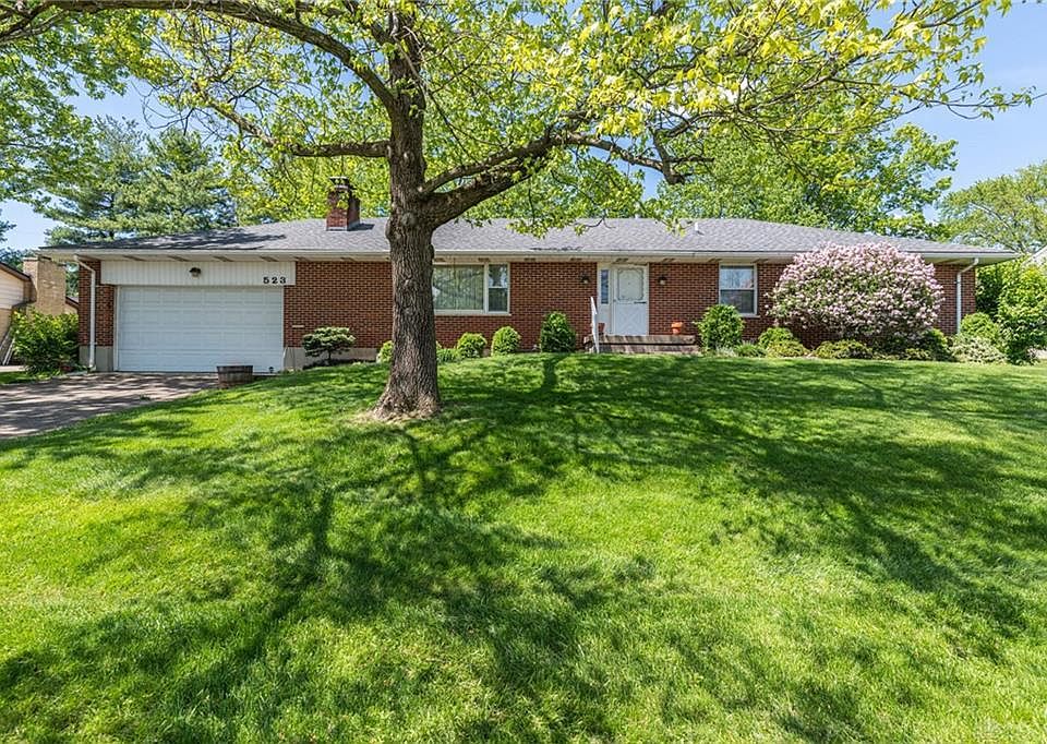 1st image of 523 Sanders Dr
