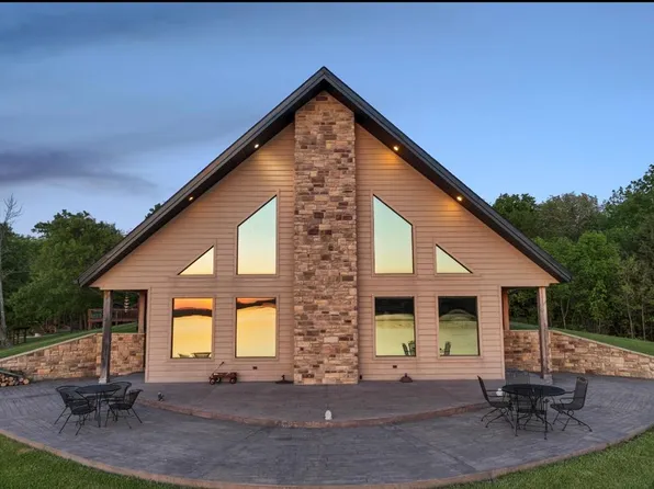 1008 Chickadee Ln, Keytesville, MO 65261