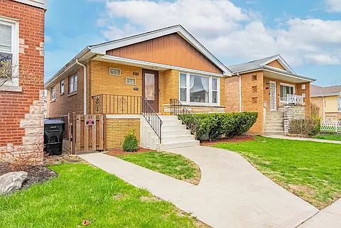 1st image of 5626 S Nashville Ave #1