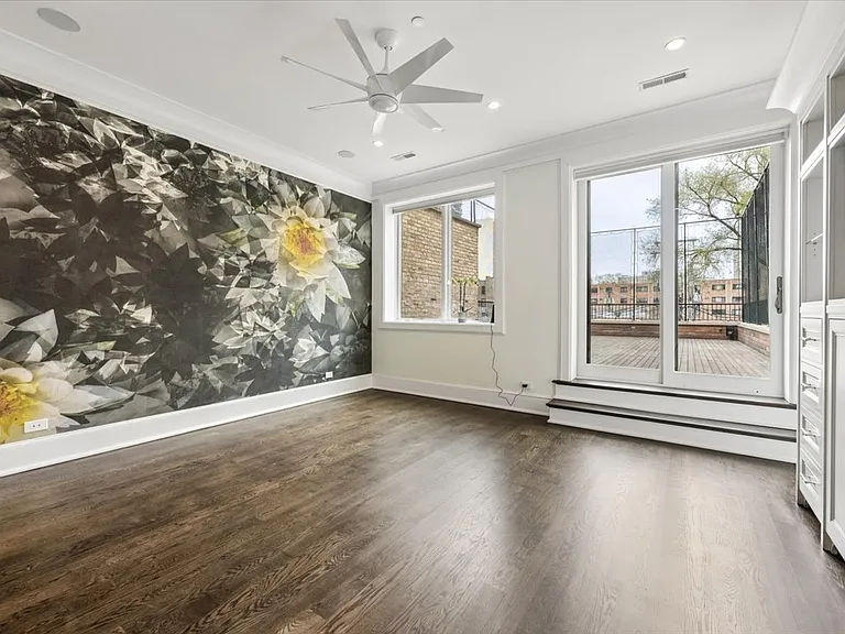 458 W Deming Pl — Photo 19