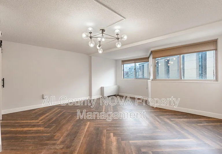 922 24th St NW #614 — Photo 5