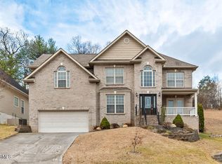 8631 Tobias Ln, Knoxville, TN 37922