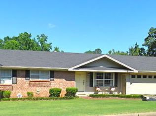 237 S Beaumont Ave, Russellville, AR 72801