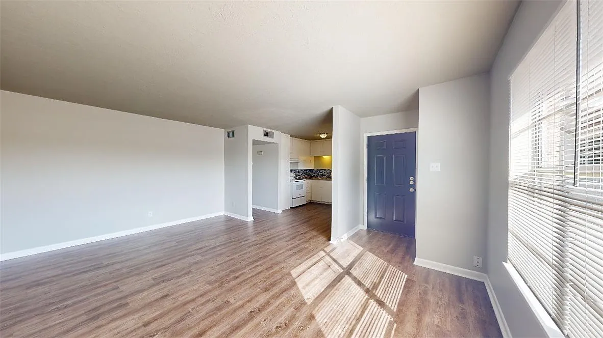 2 bed, 862 sqft, $800 — Photo 4