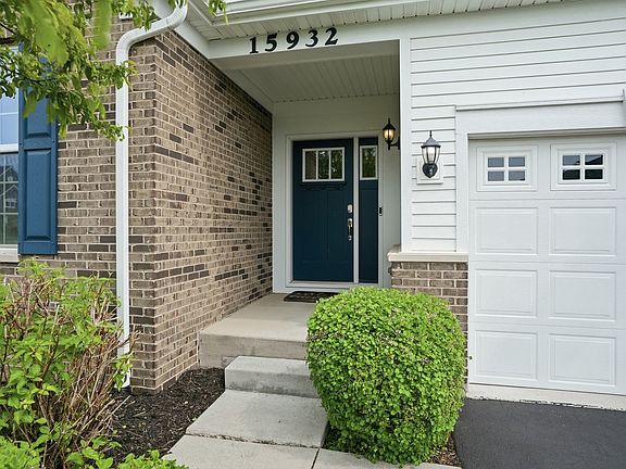 3rd image of 15932 S Selfridge Cir