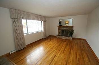 2nd image of 6603 Holiday Dr