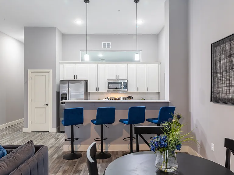 The Residence at 1000 Elm — Photo 99