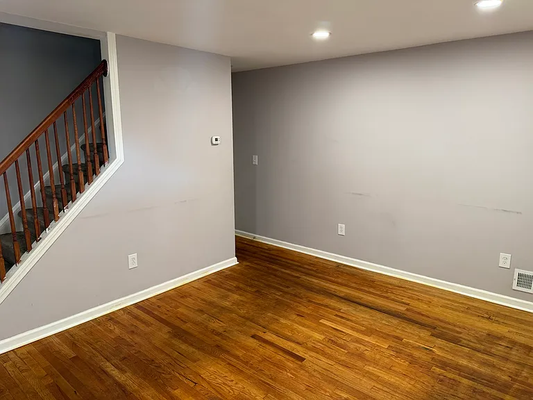 8146 Gray Haven Rd — Photo 10
