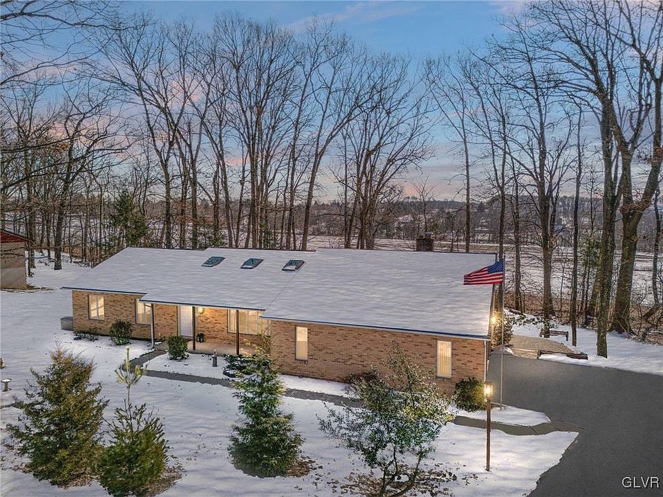 5712 Shady Ln E, Bath, PA 18014 | Zillow