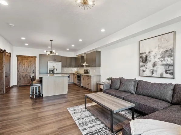 540 Nucleus Ave #305, Columbia Falls, MT 59912