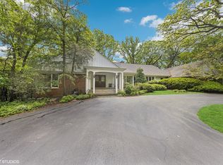 15W121 81st St, Burr Ridge, IL 60527