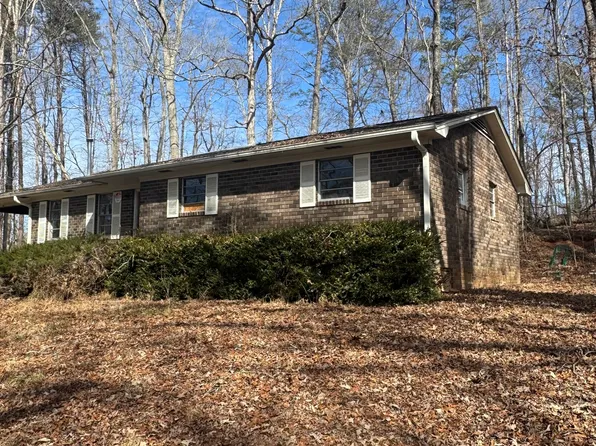 962 Roberts Ridge Rd, Ellijay, GA 30540
