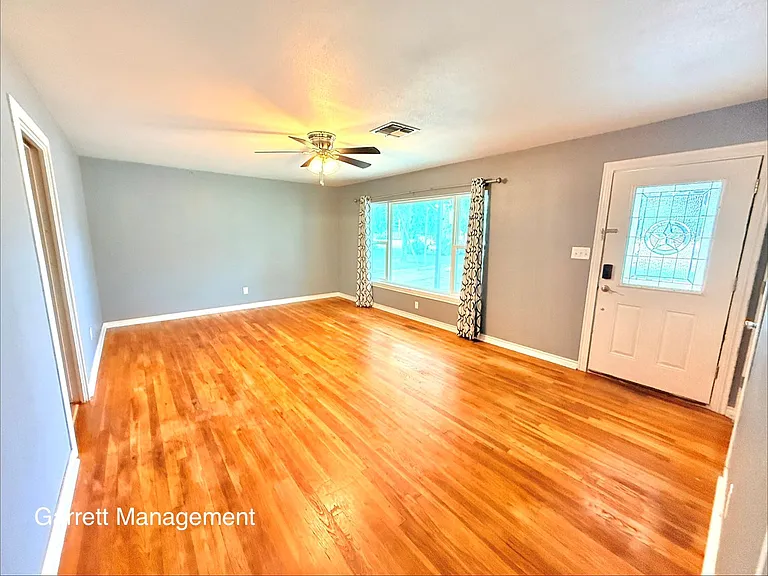 1114 Nix Rd — Photo 6