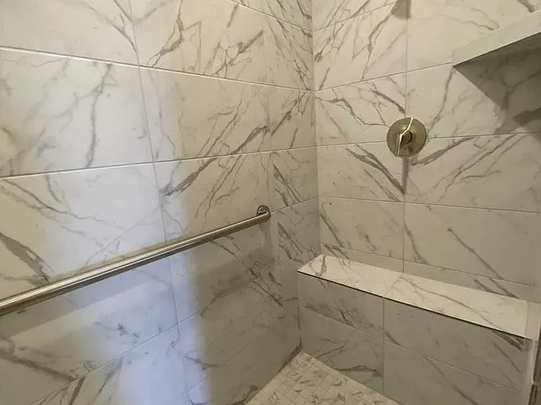 Bedford 4008 S Bedford Place — Photo 18