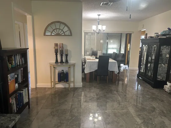 4882 Equestrian Circle #A, Boynton Beach, FL 33436