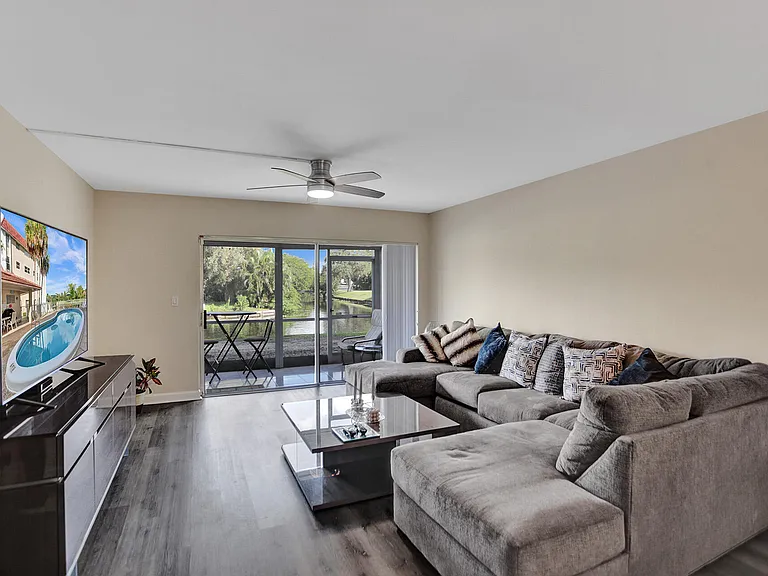 3601 Inverrary Dr #109 — Photo 11
