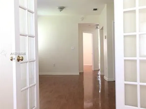 109 NW 6th Ave APT 8, Miami, FL 33128