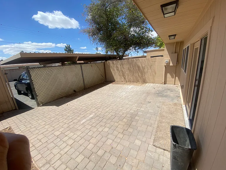 1508 E Coronado Dr — Photo 16