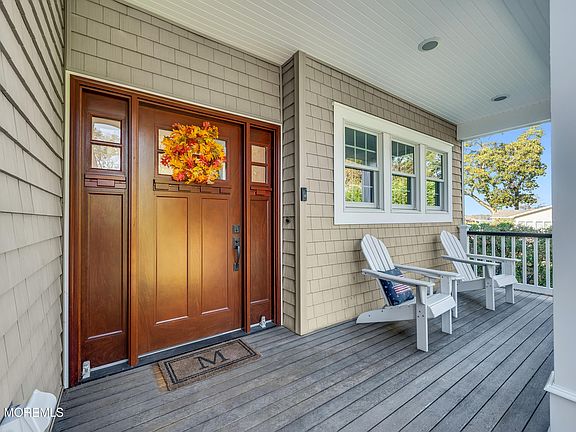 4th image of 64 Seagoin Road