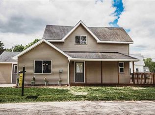 245 N River Rd, Endeavor, WI 53930