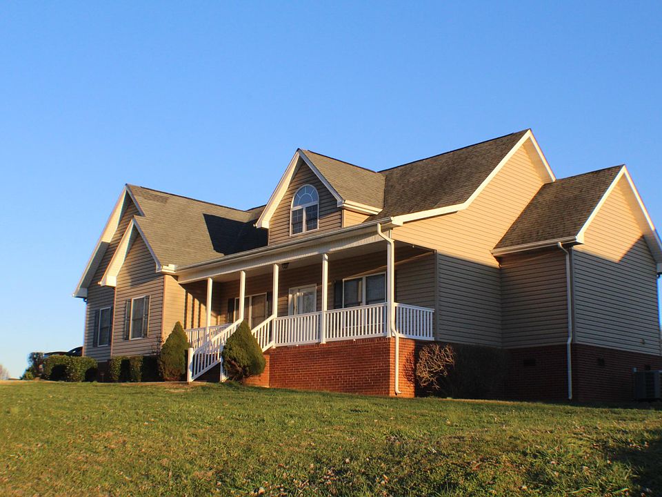 3 BEDROOMS AND 2 FULL BATHS ON FIRST FLOOR PLUS A BONUS ROOM OVER GARAGE