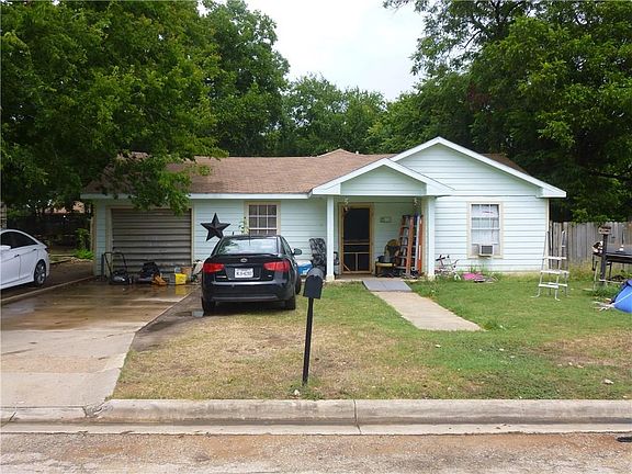 2nd image of 208 Parkway St #A