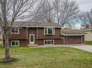 16171 Finland Ave, Rosemount, MN 55068