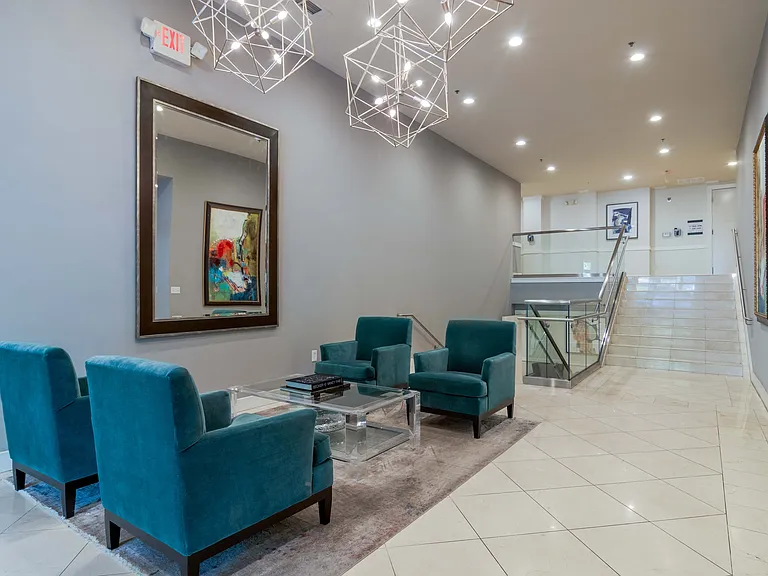 Peachtree Dunwoody Place-8
