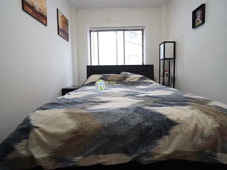 230 Walnut St #31B — Photo 3
