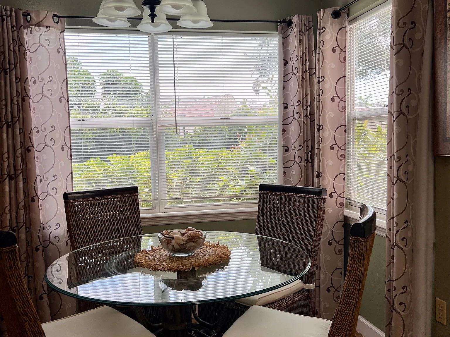 2 bed, 2.0 bath, $3,500 — Photo 2