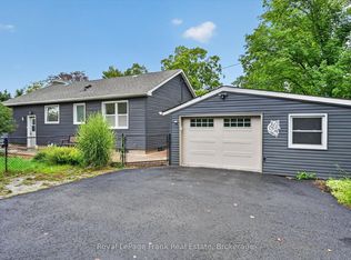 878 Valleyview Dr, Peterborough, ON K9J6R1