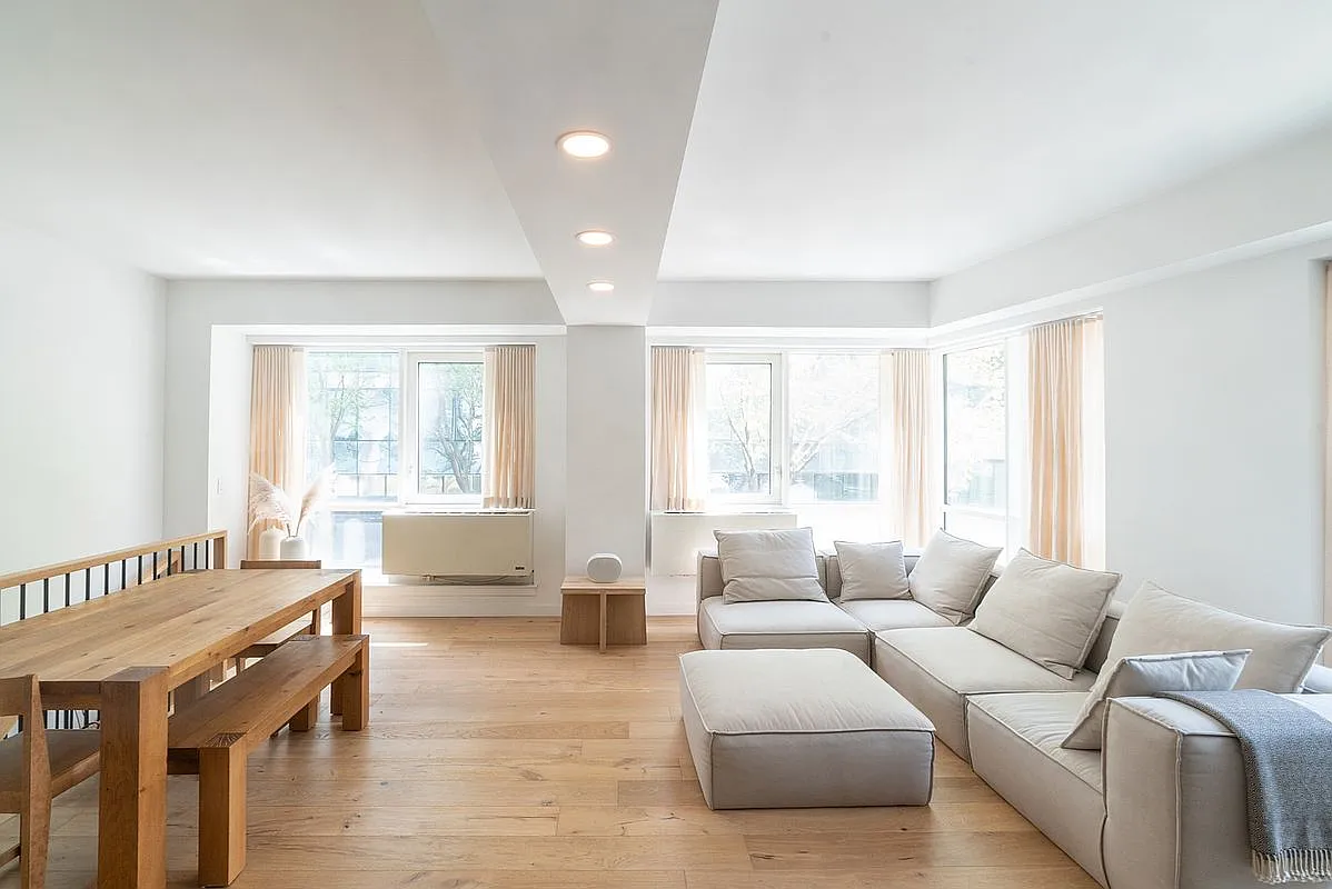 440 Kent Ave #2D photo 1