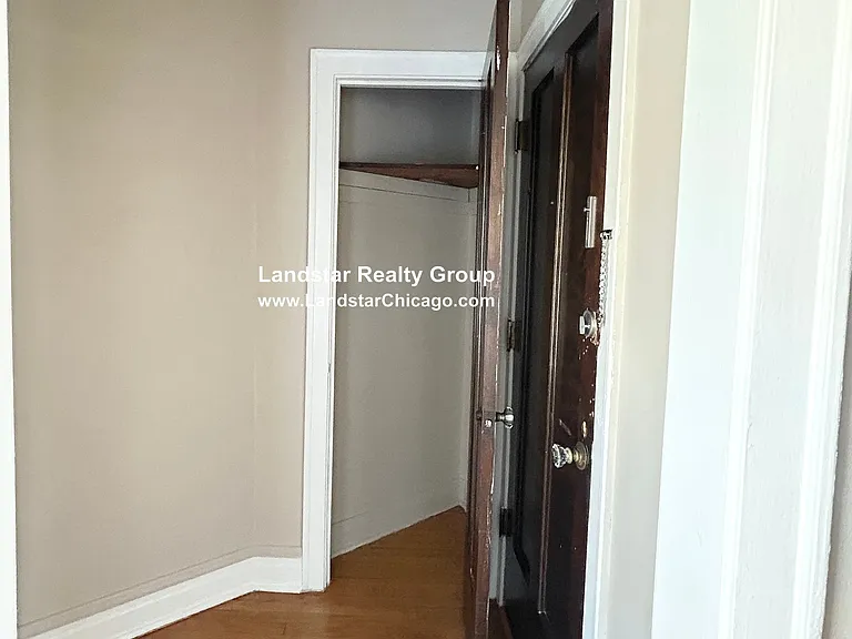 4257 W Addison St #3 — Photo 2