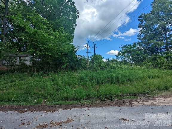 4th image of 229 Boger Ct SW