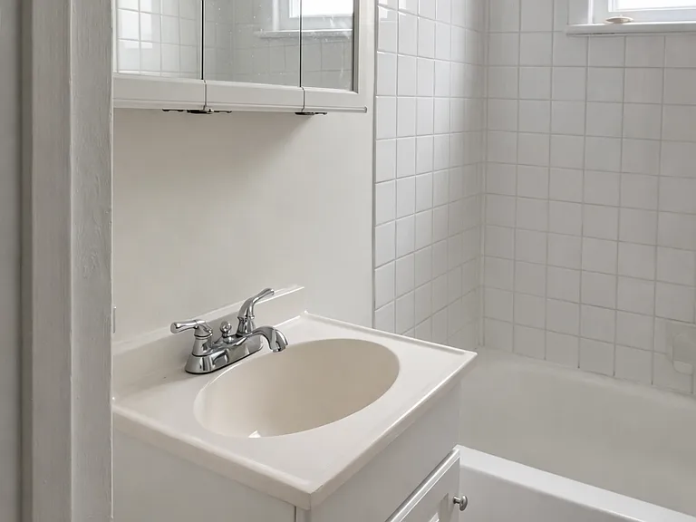 385 Fern St — Photo 8