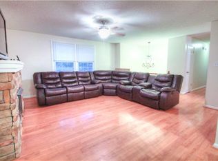 527 Linda Ln, Clarksville, TN 37042