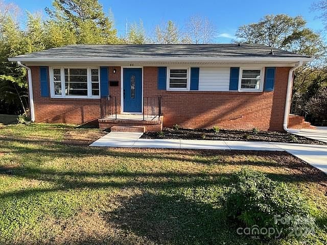 1st image of 813 Gaston Ave