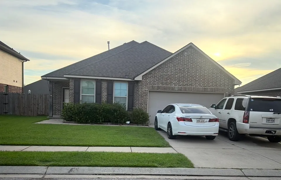 112 Garden Oaks Ave