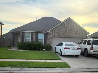 112 Garden Oaks Ave, Youngsville, LA 70592