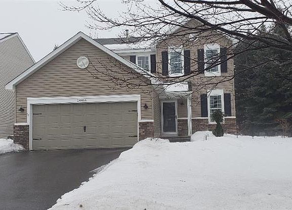 Cedar Isles Neighborhood