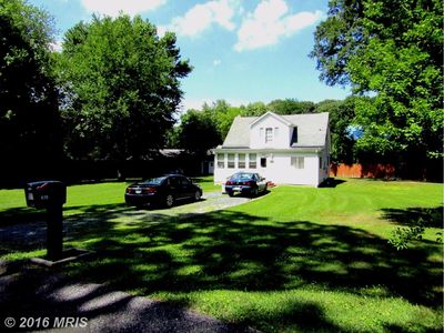 678 Laurel Dr, Pasadena, MD, 21122