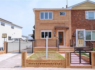 310 Graham Ave, Staten Island, NY 10314