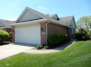 2143 Prairie Ln, Woodridge, IL 60517