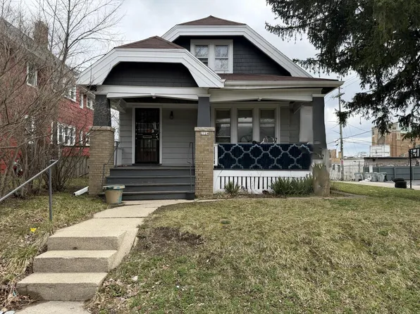 2724 North 53rd STREET, Milwaukee, WI 53210