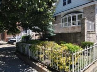 656 Avenue A, Bayonne, NJ 07002
