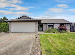 671 SE 6th Pl, Canby, OR 97013
