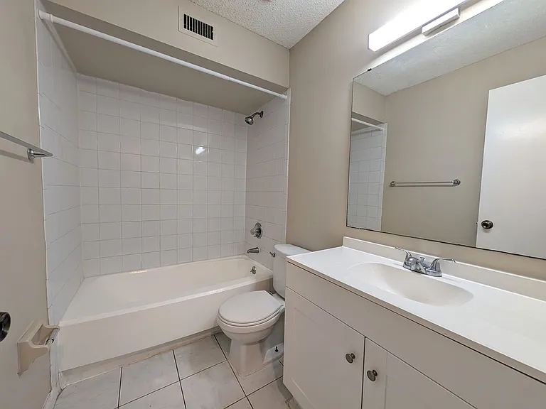 8538 Pineverde Ln — Photo 15