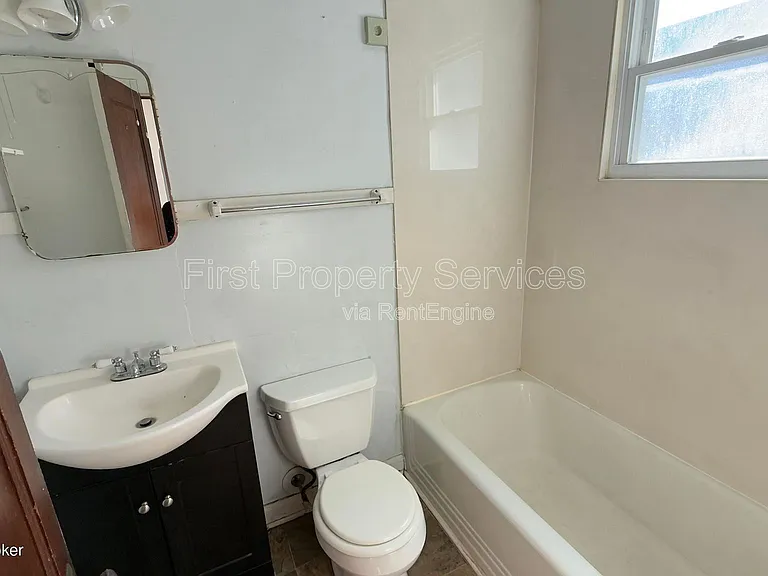 2121 Culbertson Ave #D — Photo 8