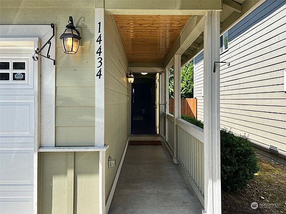 4th image of 14434 46th Drive NE
